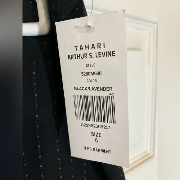 NWT, Tahari, pencil skirt, slit on either side, black with purple detail, size 6 - Picture 2 of 4